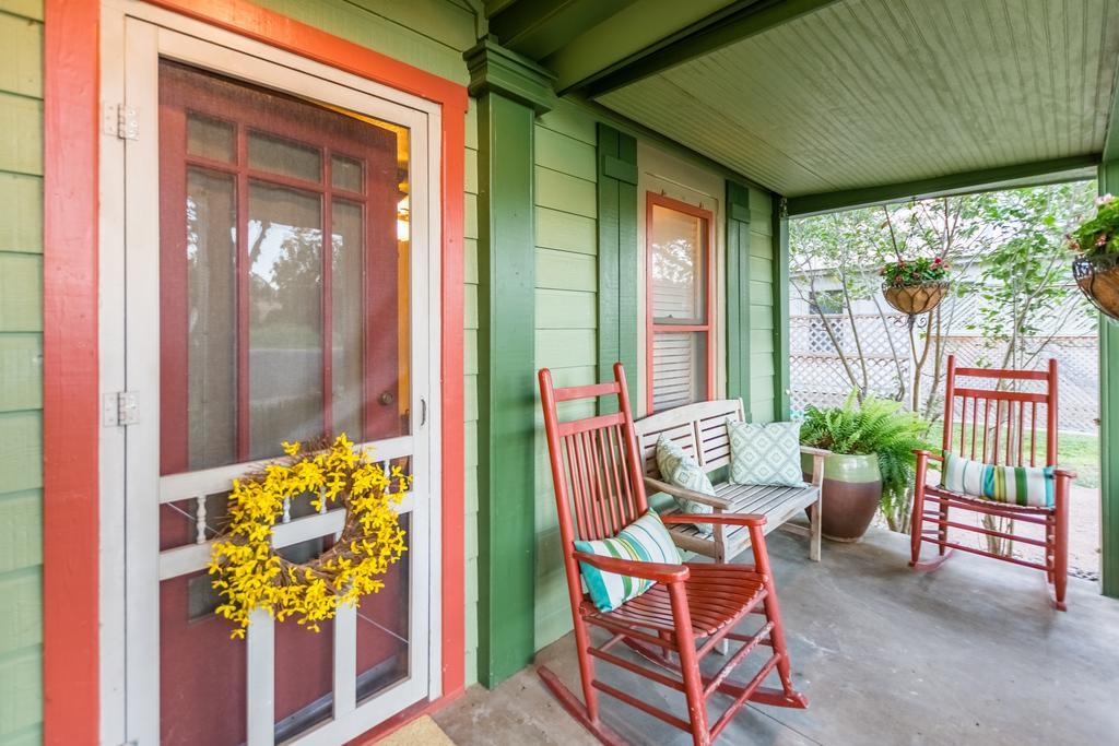 Agape Front Cottage Fredericksburg Esterno foto
