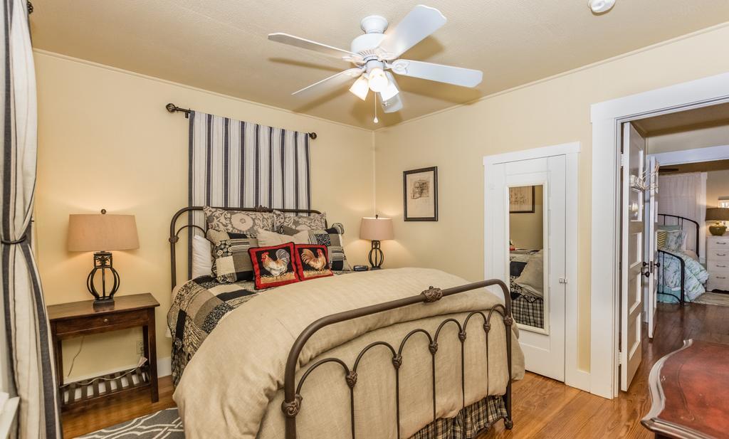 Agape Front Cottage Fredericksburg Esterno foto